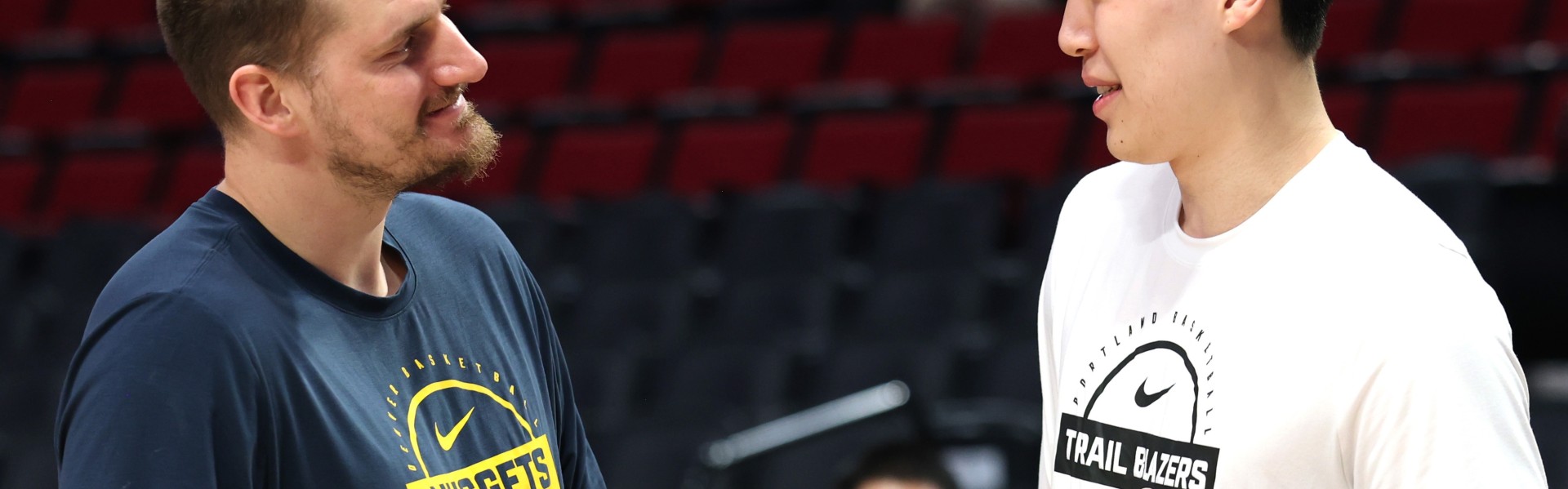 世界杯官网直播app下载正版入口-拓媒：解说动不动就说杨瀚森是小约基奇 这样做对杨没一点好处