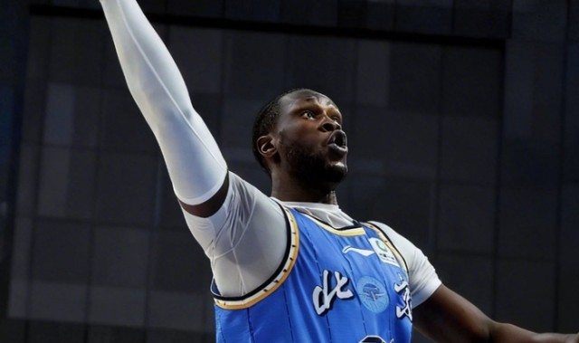 世界杯官网直播app下载正版入口-刚打出状态，马帝昂因麦基加盟离队，现已找到新工作！|北京|贾维尔-麦基|贾维尔·麦基|篮板|球队_新浪体育_新浪新闻